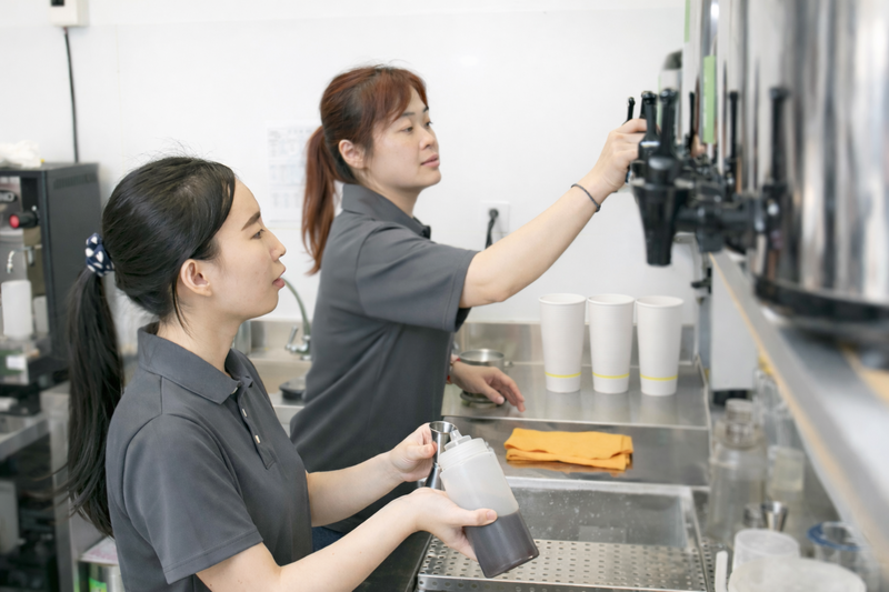 褓姆式陪跑總部 陪你一起突破經營瓶頸